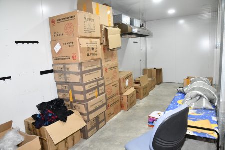 海關搗破落馬洲私煙倉庫  逾期居留雙程證男被捕 (18:10) – 20250318 – 港聞